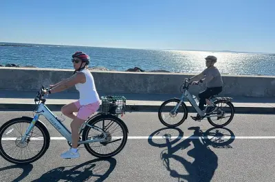 Kennebunkport E-Bike Tour: 17-Mile Coastal Loop