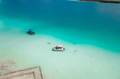 Lagune de Bacalar : Cinq cenotes et le canal des pirates