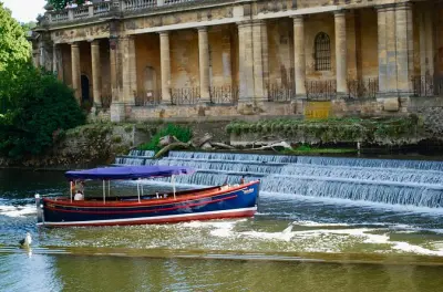Crociera Prosecco sul fiume Avon a Pulteney Weir: Tour di 30 minuti
