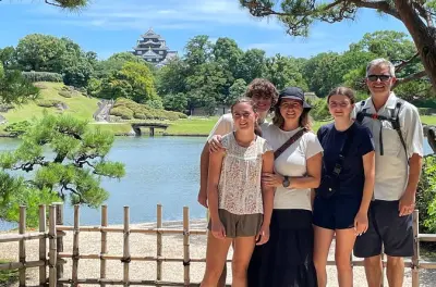 Okayama Privatführung: Crow Castle & Korakuen Garten