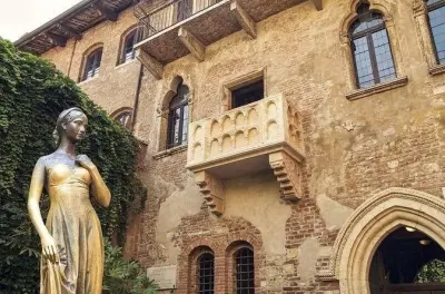 Ingresso prioritario a Verona con balcone di Giulietta e Teatro Nuovo