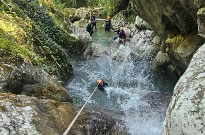 Versoud Canyon Canyoning: Jumps, Slides & Rappels