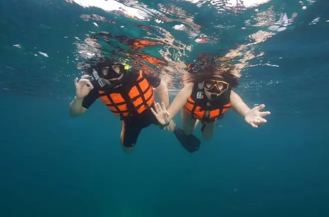 Schnorcheln in Koh Chang: Riff, Schiffswrack & Koh Rang