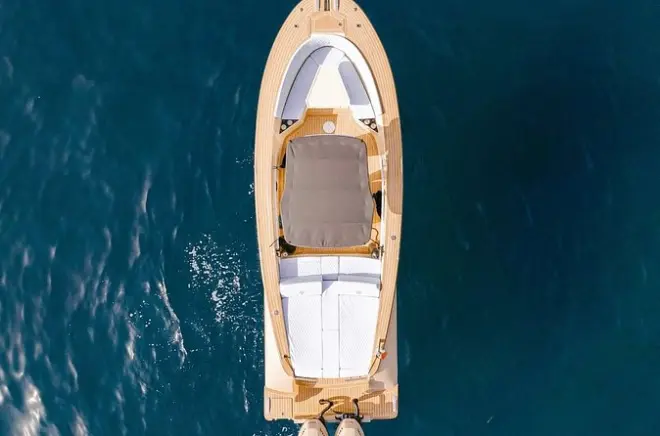 Private Bootstour Cascais: 2 Stunden mit Begrüßungsgetränk