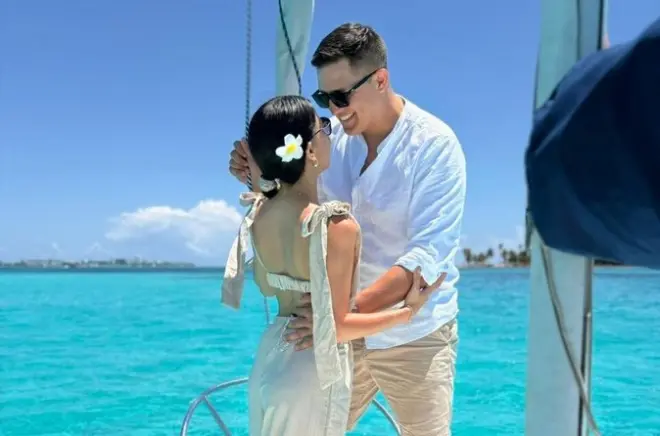 Velero privado en San Andrés Islas de la Bahía, todo el día