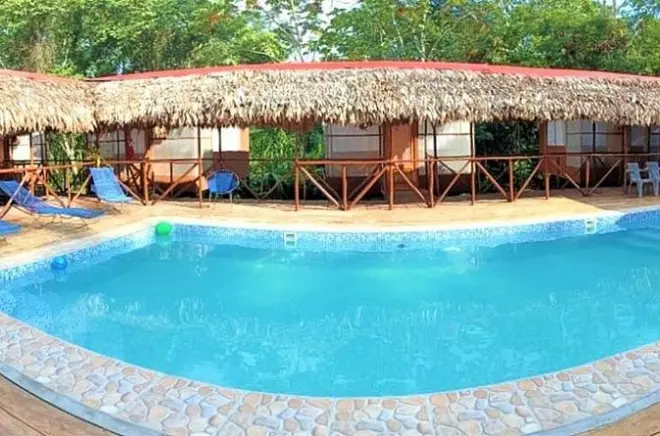 2-Day Amazon Kayaking & Jungle Lodge near Iquitos