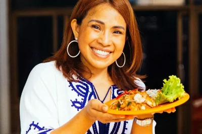 Dégustez 10 spécialités thaïlandaises authentiques avec un guide privé à bangkok. explorez siam paragon, marchés locaux et stands cachés. réservez votre tour gourmand.