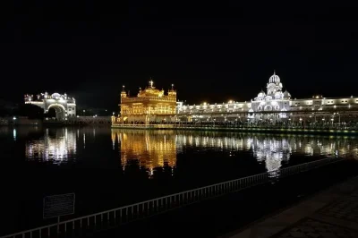 Experience amritsar’s golden temple with a local guide. includes akal takht, aerial views, and backstage access to the world’s largest kitchen.