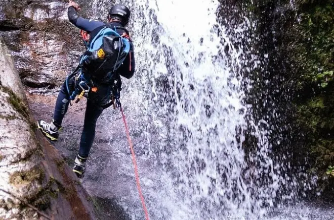 Canyoning in Tuscany: Gorge Descent with Equipment