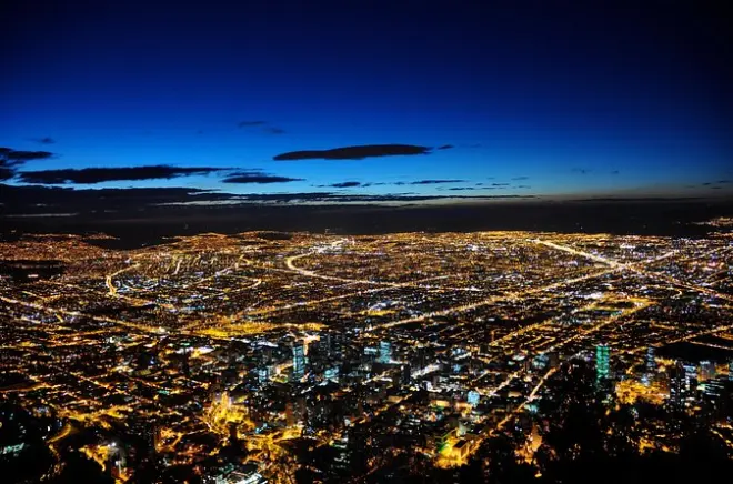 Tour privato a Bogotá: Piazza Bolivar e Monserrate di notte