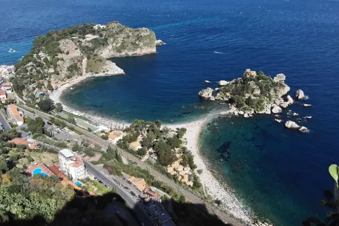Taormina e Castelmola da Messina porto
