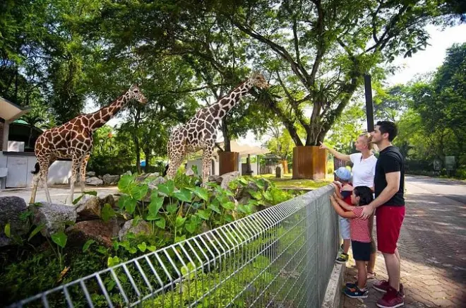 Tour animali Kuala Lumpur: 4 tappe in 6 ore