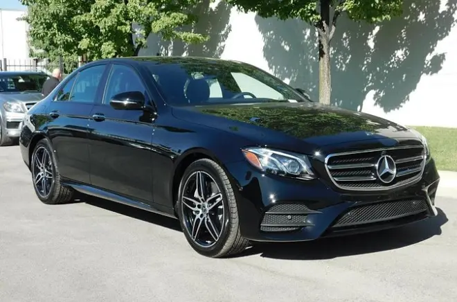 Zurich Airport to Lucerne Transfer: Private Chauffeur Service