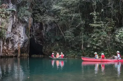 Private Tour Barton Creek & Butterfly Ranch ab San Ignacio