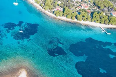 Blue Lagoon et 3 îles en bateau rapide depuis Trogir