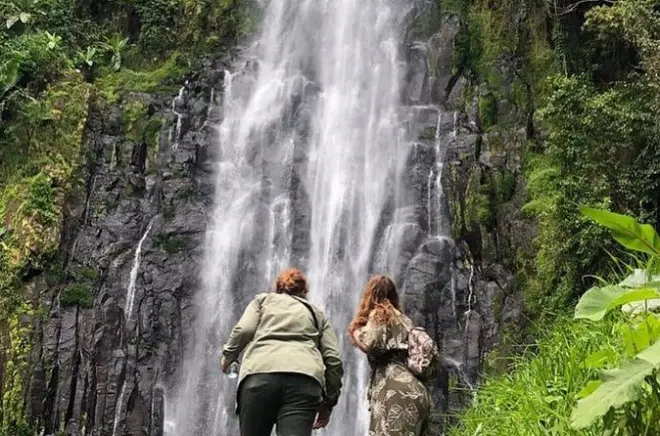 Cachoeiras do Kilimanjaro e fontes termais de Chemka em Arusha