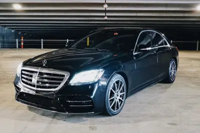 Privater Transfer vom Flughafen Seattle: Executive Sedan zum Hotel