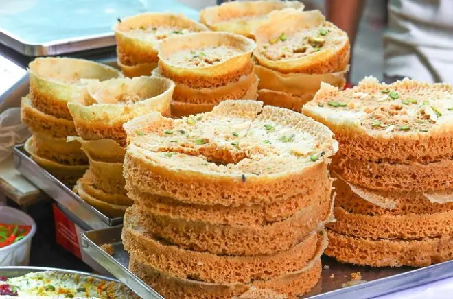 Jaipur Street Food Crawl: Taste 5+ authentic local delicacies