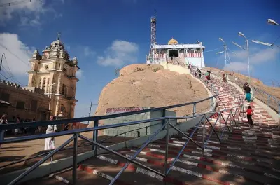 2-Day Tamil Nadu Heritage Tour: Trichy to Madurai