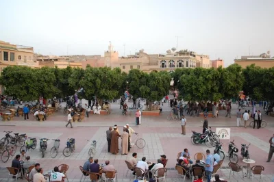 Experience taroudant’s ancient medina, lively souks, and ramparts with a local guide. includes private transport and pickup from agadir. book your spot today.
