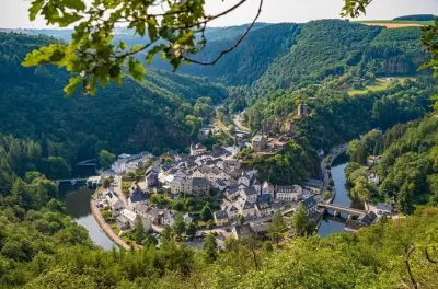 Luxemburg Burgen & Flüsse Privattour mit leichten Wanderungen