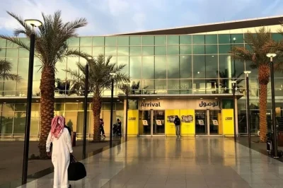 Skip the stress at tabuk airport with a private transfer to alula. friendly local driver, comfy car, bottled water, and door-to-door pickup for a smooth arrival.