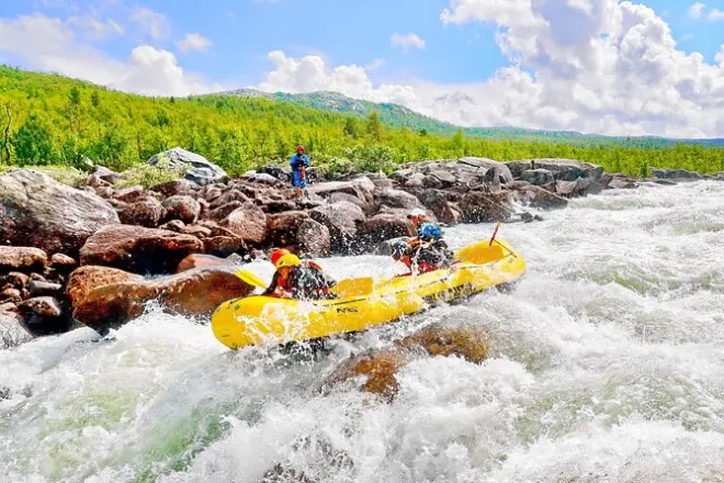 Rafting en Numedalslågen: La cascada comercial más grande de Europa