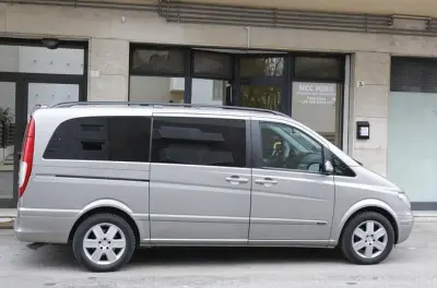Privater Transfer von Abano Terme zum Flughafen Venedig mit Abholung