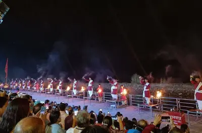 Rishikesh vieille ville et cérémonie Ganga Aarti à Triveni Ghat