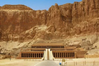 See luxor’s valley of the kings, hatshepsut temple & memnon colossi with a local guide. includes hotel pickup & drop-off. reserve your spot today.