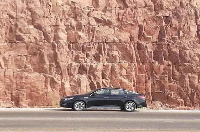 Petra Private Transfer: Car or Van Service to Jordan Destinations
