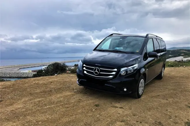 Privater Transfer Chefchaouen–Casablanca: 5 Stunden Tür-zu-Tür