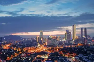 Privater Transfer vom Flughafen Hangzhou nach Shaoxing: Tür-zu-Tür