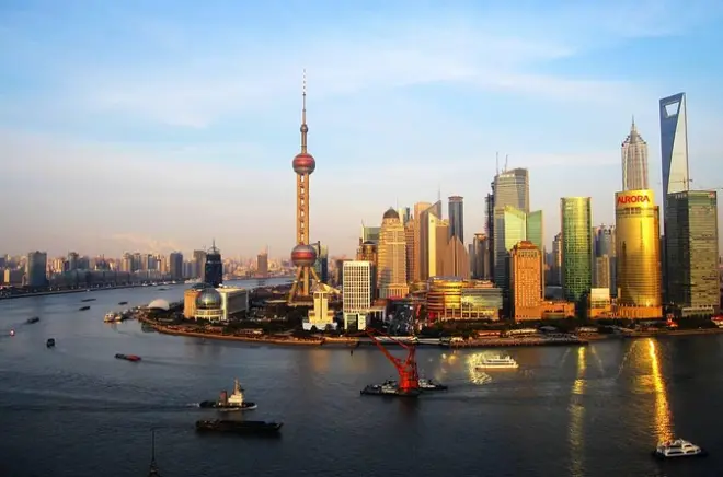 Tour privado por Shanghai con Yu Garden y almuerzo en Din Tai Fung