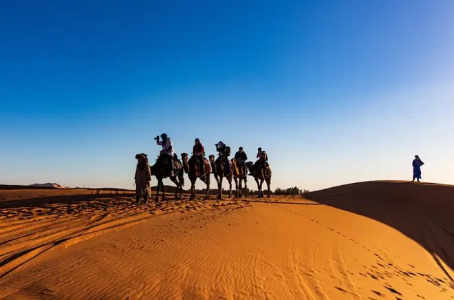 3-day Fez Desert Tour: Merzouga & Erg Chebbi with Camel Ride