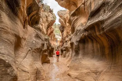 Trilha no cânion Willis Creek: Caminhada familiar em slot canyon