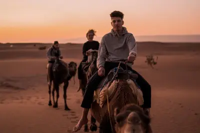 Erg Chigaga Wüstentour ab Zagora: Kamelritt und Berberlager