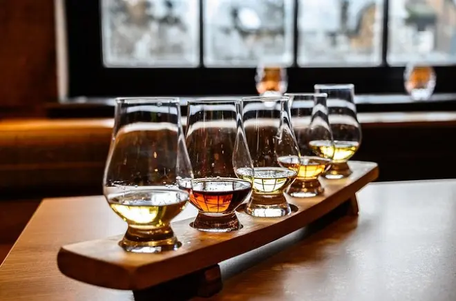 Yilan Day Tour from Taipei: Kavalan Whisky & Traditional Arts