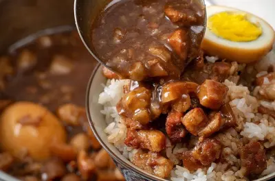 Taipei Food Tour from Keelung: Private Half-Day Culinary Adventure