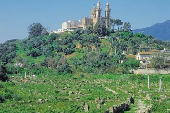Annaba entdecken: Römische Ruinen, Basilika & Mittelmeerblick