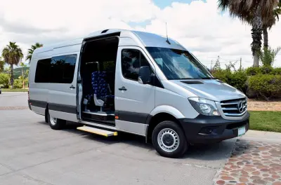 Privater Sprinter-Transfer für bis zu 13 Personen in Los Cabos