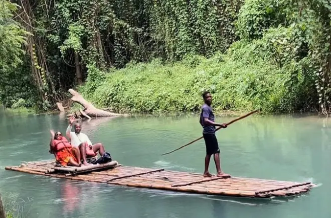 Rafting in Ocho Rios: Martha Brae River & Leuchtende Lagune