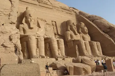Temples d'Abou Simbel depuis Assouan : Guide privé et véhicule