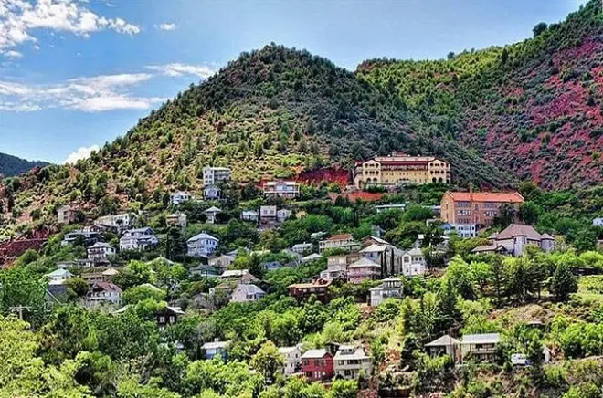 Jerome Tour from Sedona: Ancient Ruins & Artist Town