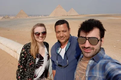 Découvrez les pyramides de gizeh, le sphinx, saqqara et memphis lors d’une visite privée au départ du caire. prise en charge à l’hôtel, guide expert et options déjeuner flexibles. réservez 