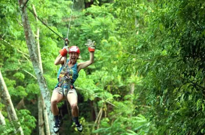 Krabi Ziplining: Rainforest Canopy Course with Hotel Pickup