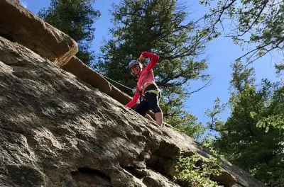 Clases de escalada en roca en Breckenridge: Tour guiado de medio día