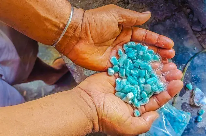 Larimar-Mine ab Barahona: Abbau und Werkstatt