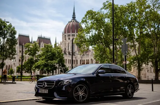 Transfert Debrecen Budapest : Trajet privé de 2 heures