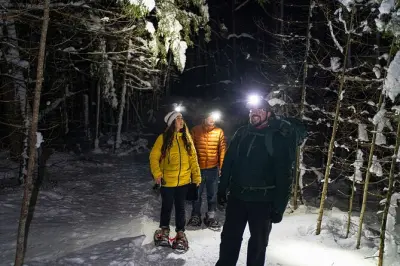 Cena in baita e racchette da neve notturne nel parco di Gatineau